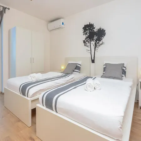 度假居 Holiday Home Policnik/Zadar Riviera 35314 *